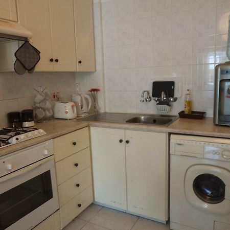 Welcome House Hotel Larnaca Esterno foto