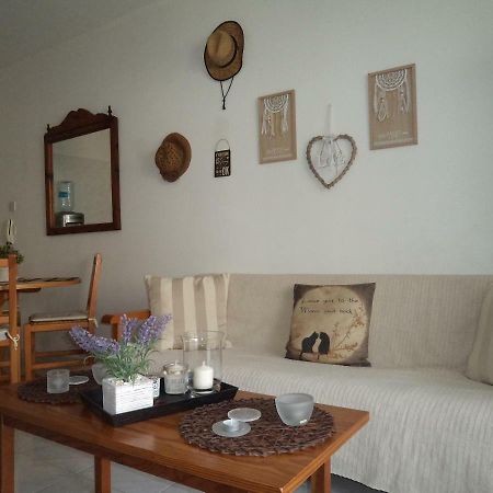 Welcome House Hotel Larnaca Esterno foto