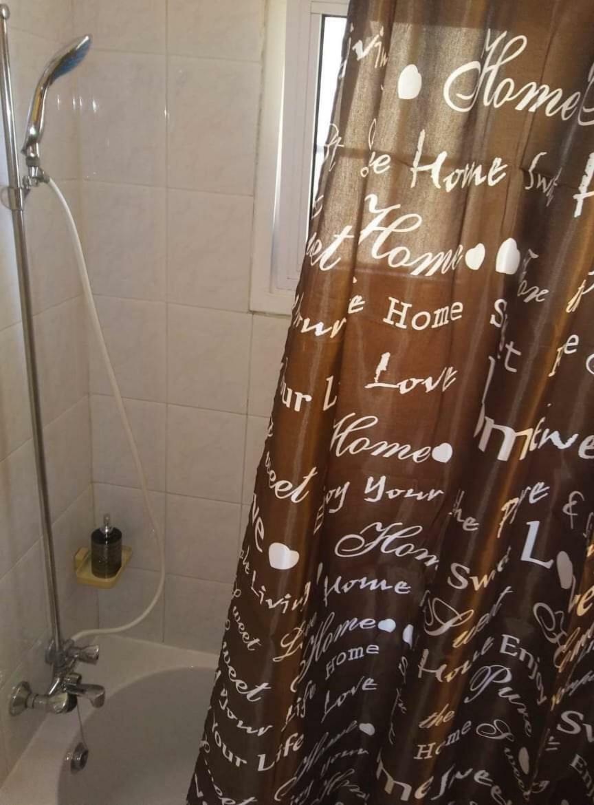 Welcome House Hotel Larnaca Esterno foto