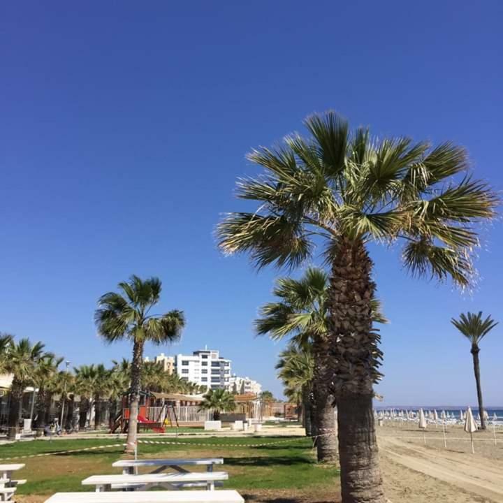 Welcome House Hotel Larnaca Esterno foto